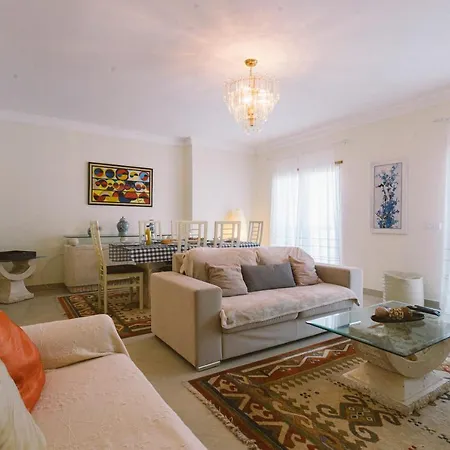 Houses 15 - Downtown * Peniche